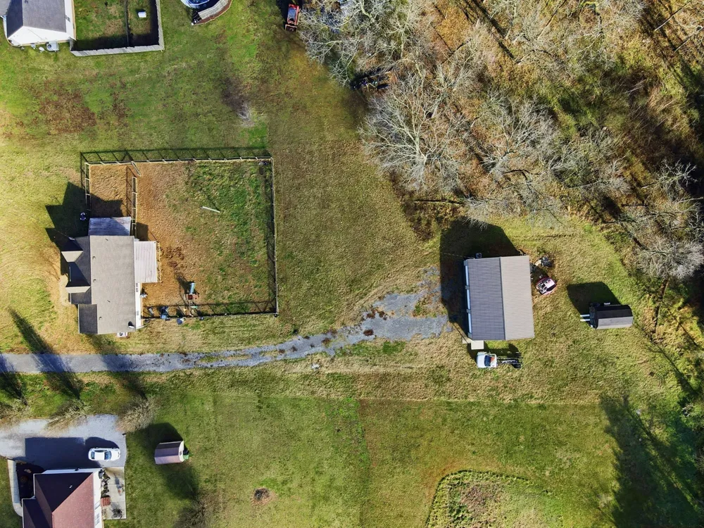 30 Smokey Cir Petersburg, TN 37144