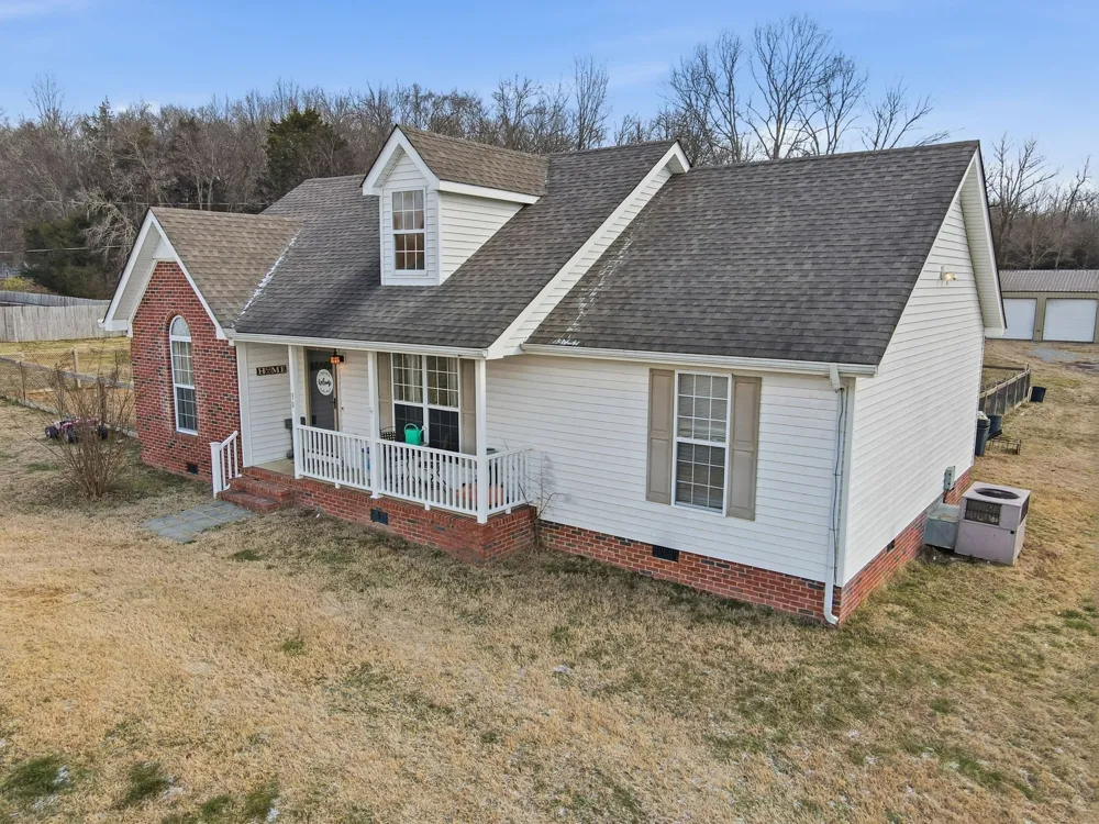 30 Smokey Cir Petersburg, TN 37144
