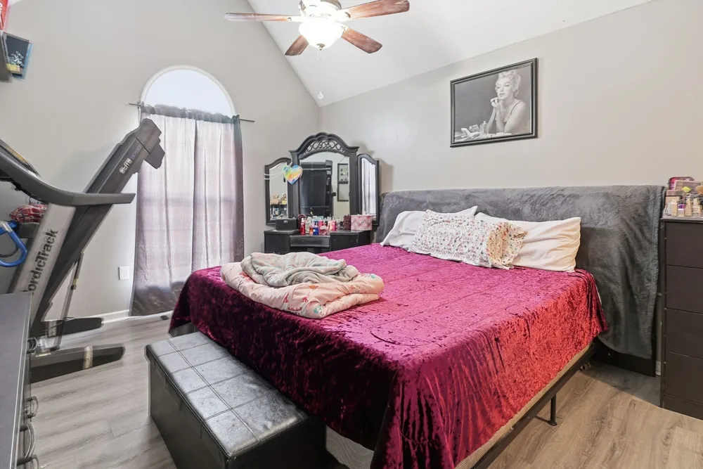 30 Smokey Cir Petersburg, TN 37144