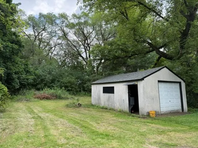 1260 Dorland Rd S Maplewood, MN 55119