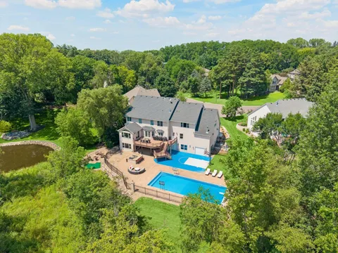 2012 Pine Ridge Drive