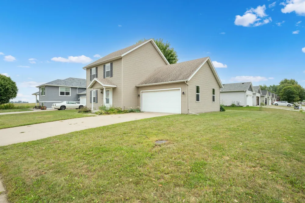 805 3rd Avenue NE Plainview, MN 55964
