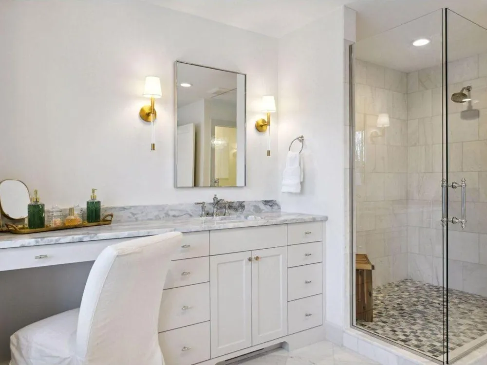 655 Callahan Place Mendota Heights, MN 55118