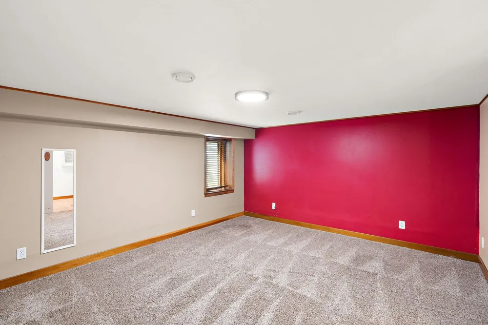 212 Central Avenue S Norwood Young America, MN 55397
