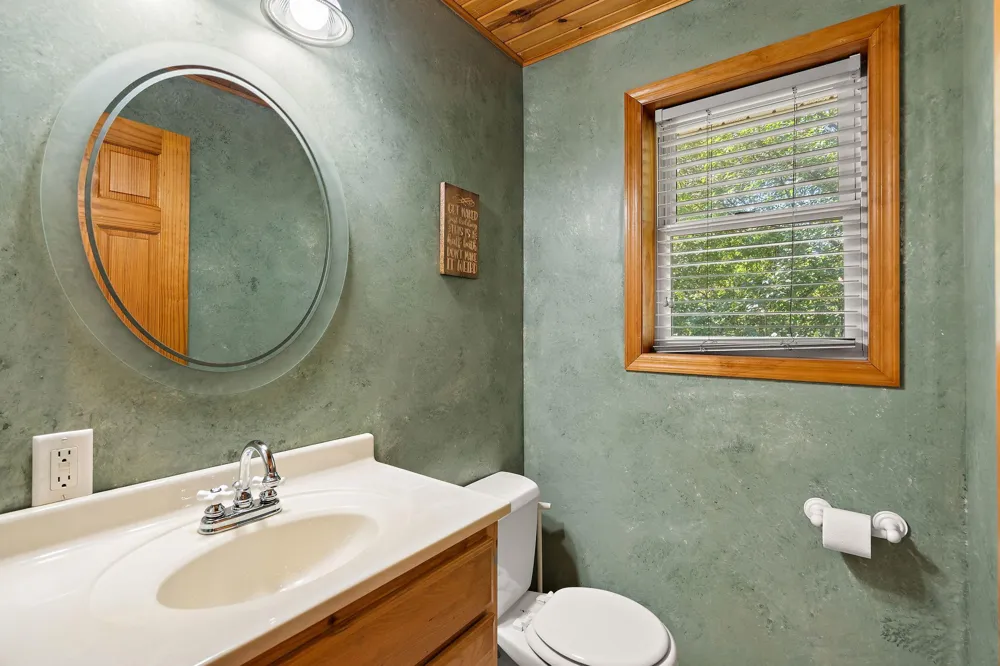 212 Central Avenue S Norwood Young America, MN 55397