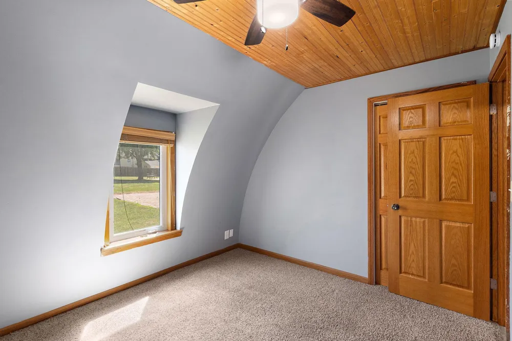 212 Central Avenue S Norwood Young America, MN 55397