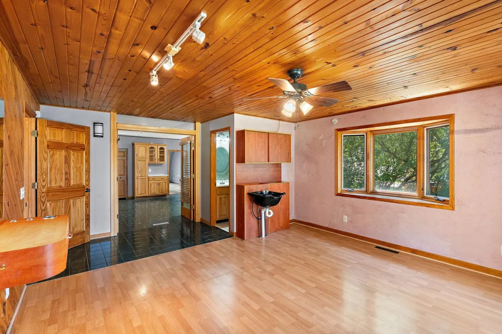 212 Central Avenue S Norwood Young America, MN 55397