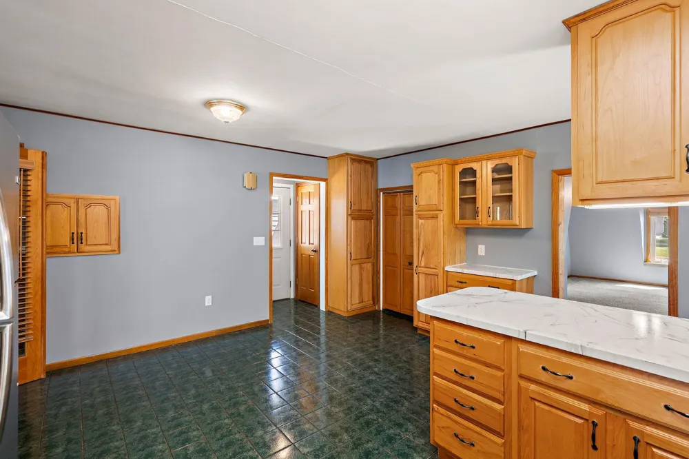 212 Central Avenue S Norwood Young America, MN 55397