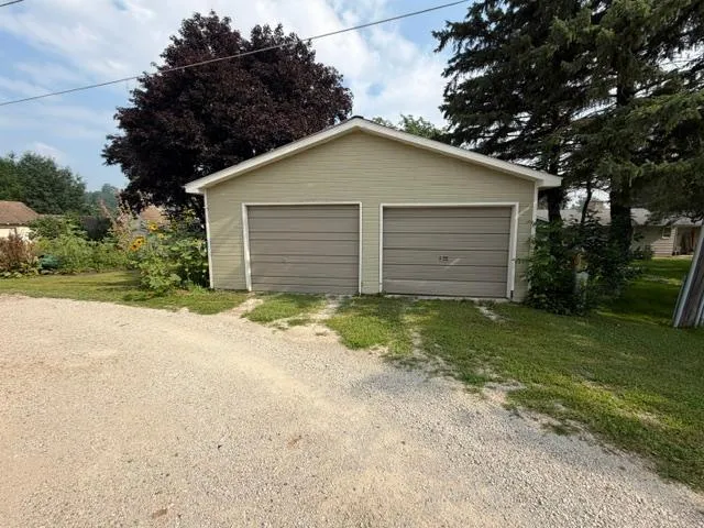316 Newburg Avenue W Mabel, MN 55954