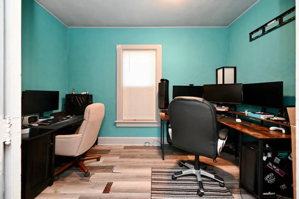 617 W Howard Street Winona, MN 55987