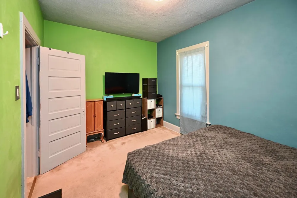 617 W Howard Street Winona, MN 55987