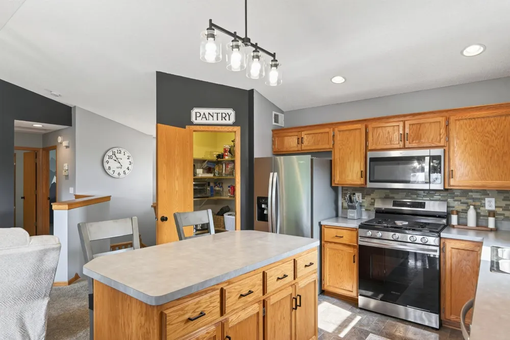 796 Park Brook Road NW Isanti, MN 55040