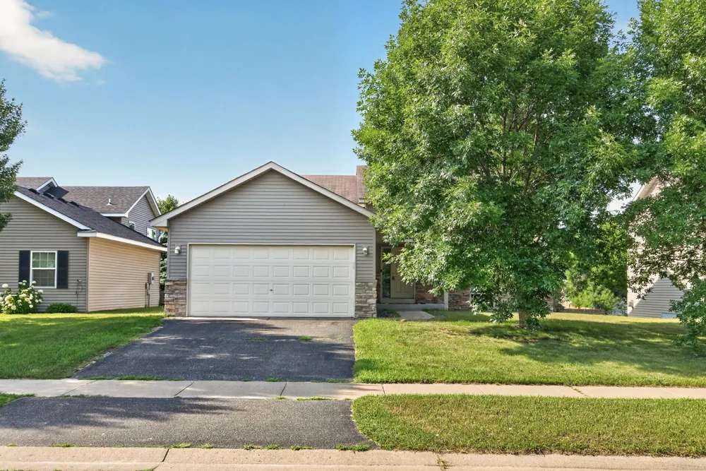 796 Park Brook Road NW Isanti, MN 55040