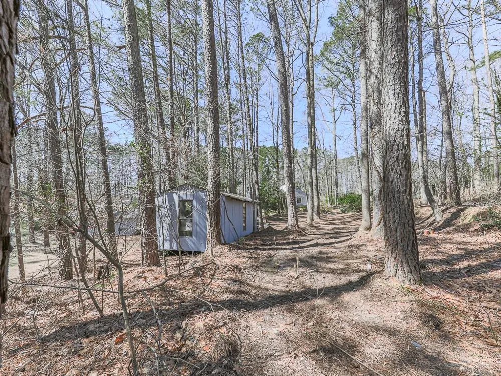5506 Vaughn Road Woodstock, GA 30188
