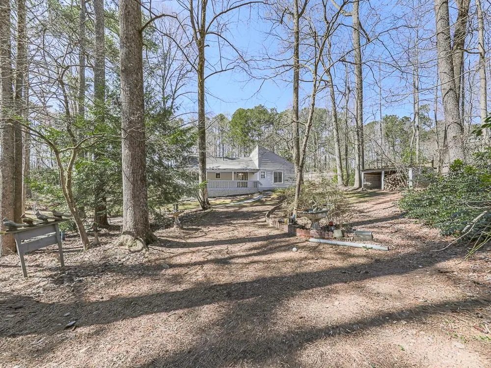 5506 Vaughn Road Woodstock, GA 30188