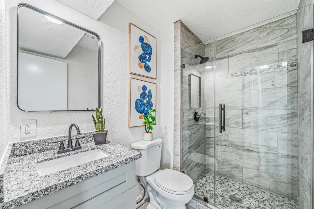 713 Sugar Hill Drive La Porte, TX 77571