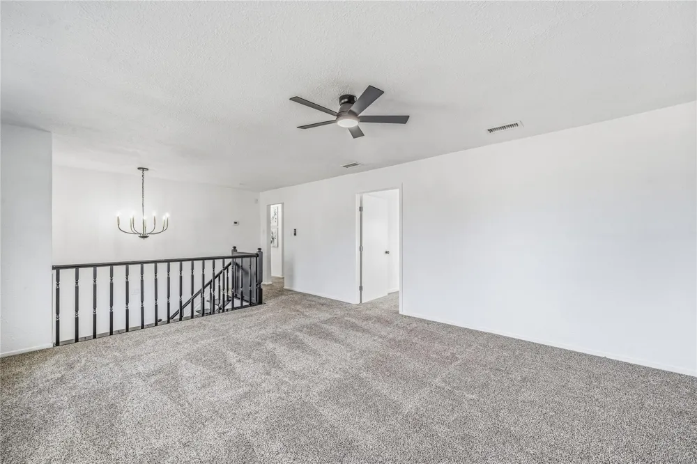 713 Sugar Hill Drive La Porte, TX 77571