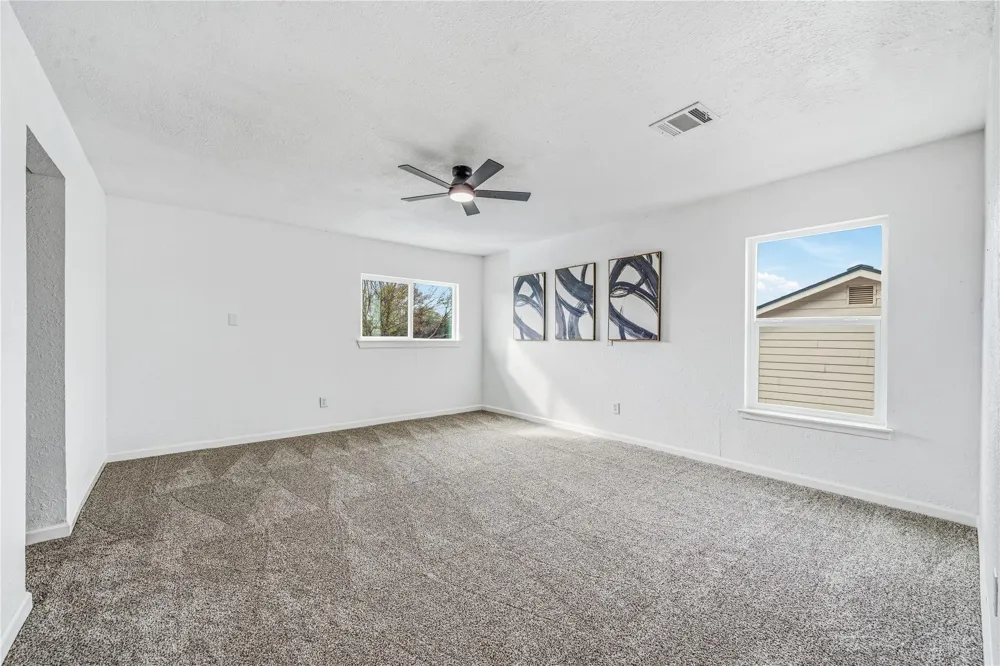 713 Sugar Hill Drive La Porte, TX 77571