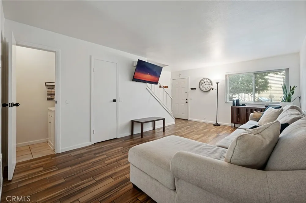1373 Wheaton Way Riverside, CA 92507