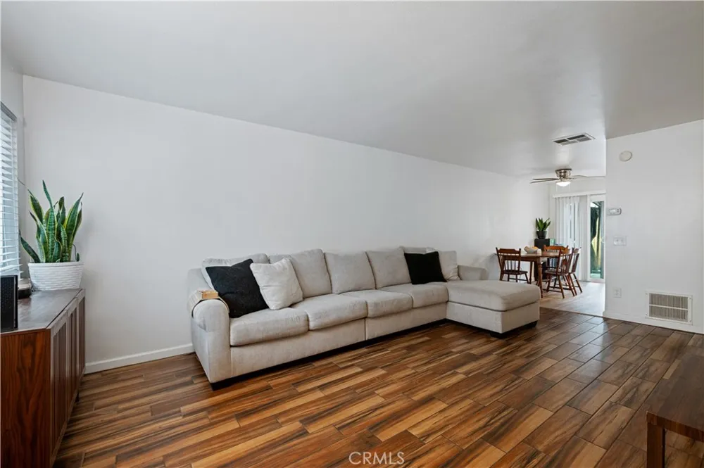 1373 Wheaton Way Riverside, CA 92507