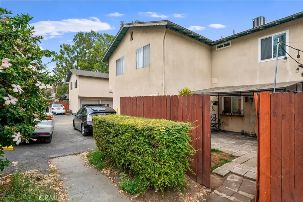 1373 Wheaton Way Riverside, CA 92507