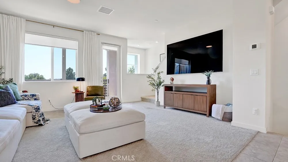 32041 Paseo Vienta San Juan Capistrano, CA 92675