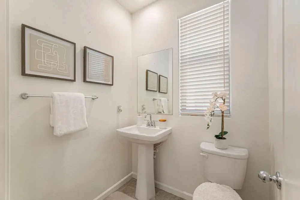 25320 Villager Lane Hayward, CA 94544