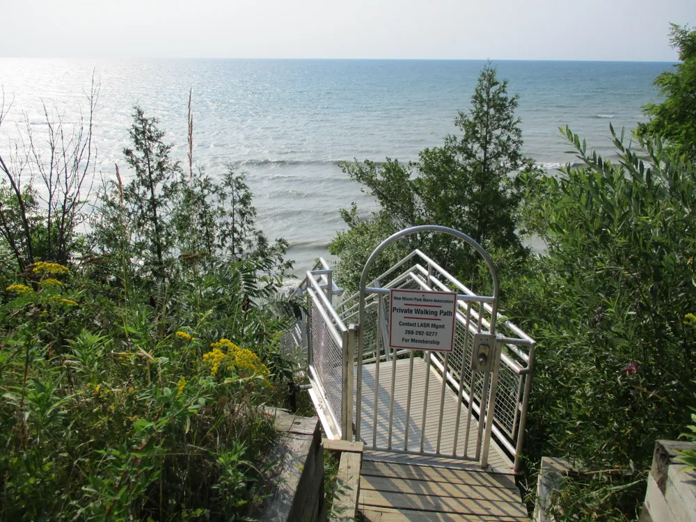 Miami Avenue South Haven, MI 49090