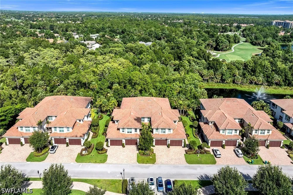 Hawthorne Drive #2104 Naples, FL 34113