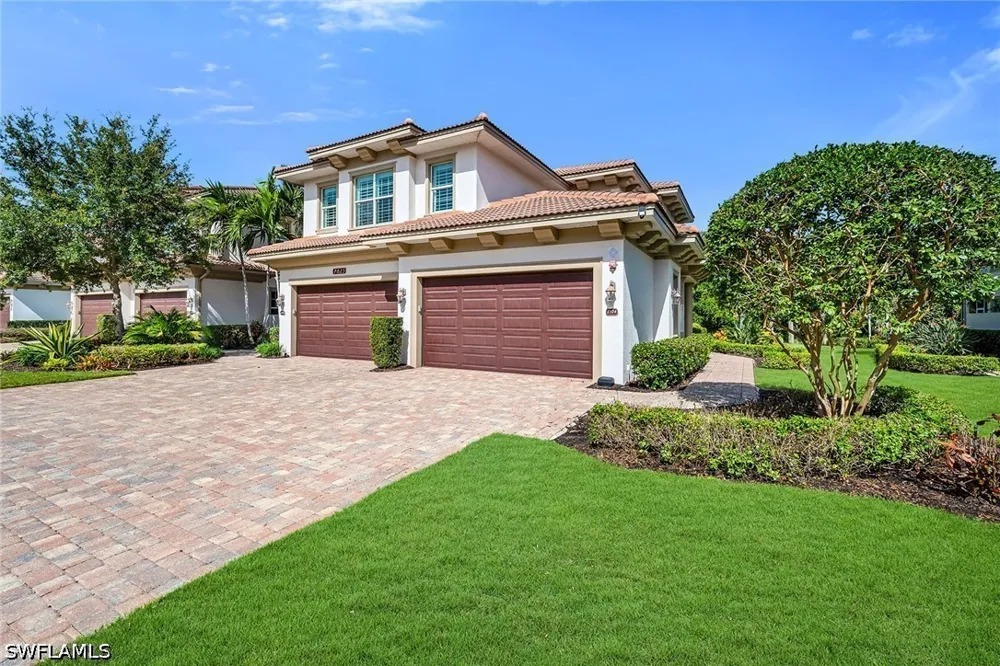Hawthorne Drive #2104 Naples, FL 34113