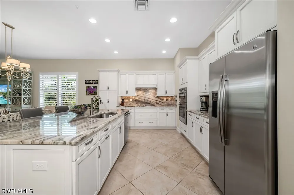 Hawthorne Drive #2104 Naples, FL 34113