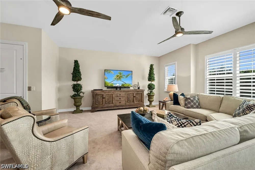 Hawthorne Drive #2104 Naples, FL 34113
