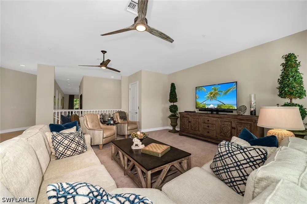 Hawthorne Drive #2104 Naples, FL 34113