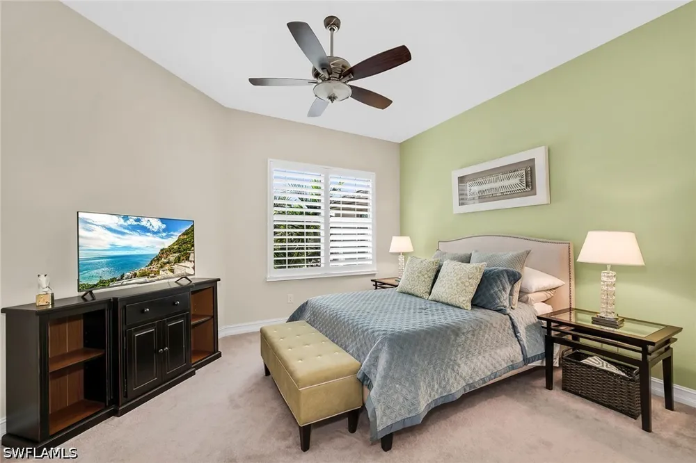 Hawthorne Drive #2104 Naples, FL 34113