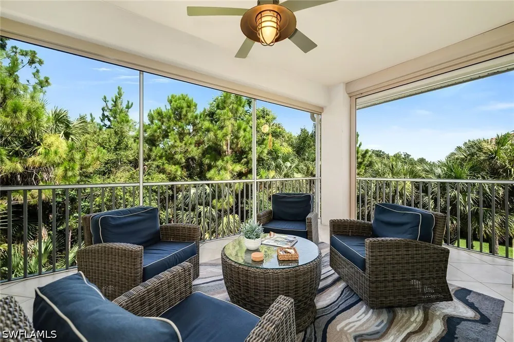 Hawthorne Drive #2104 Naples, FL 34113