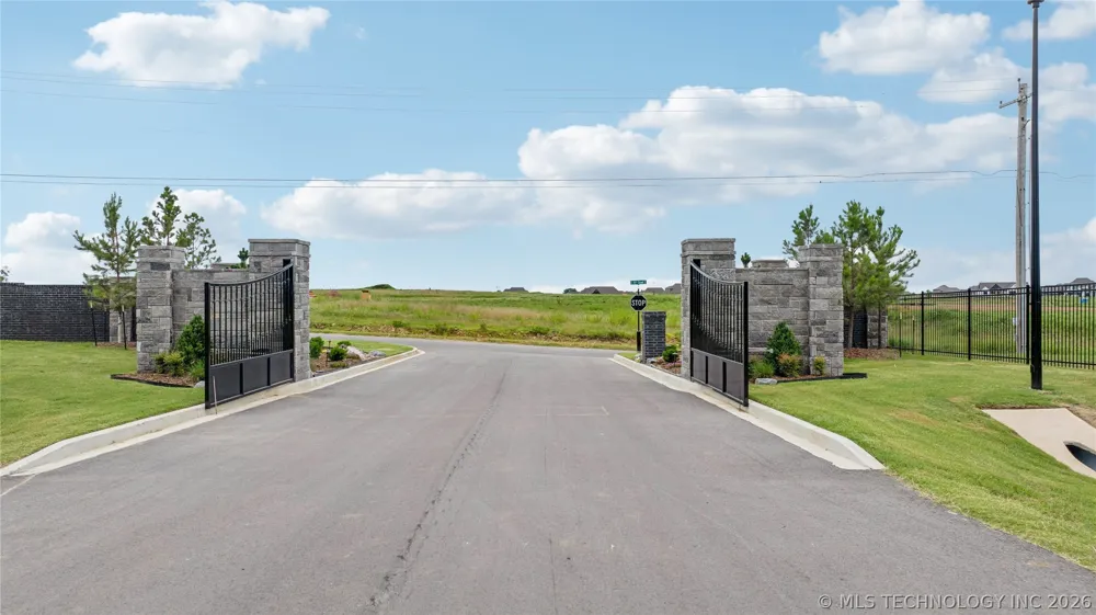 10931 S 216th EastAvenue Broken Arrow, OK 74014