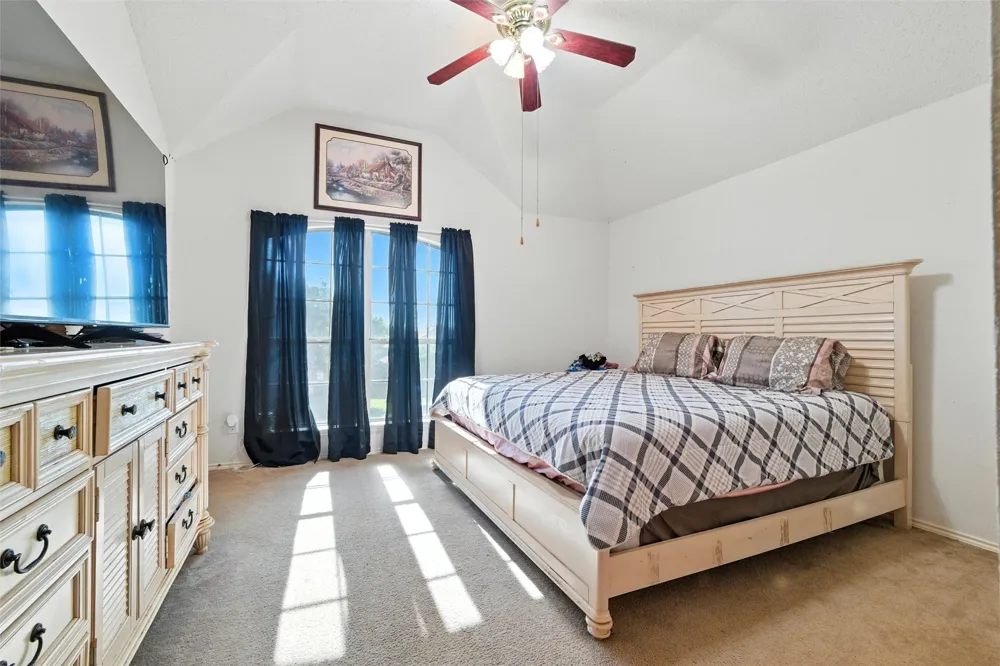525 Magnolia Trail DeSoto, TX 75115