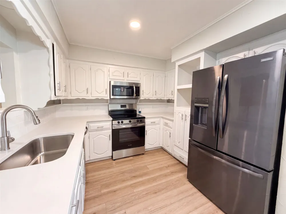 940 Western Trail Keller, TX 76248