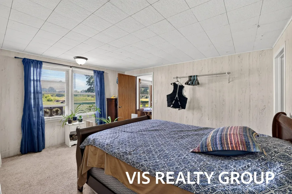 14911 Groenevelt Road Spring Lake, MI 49456