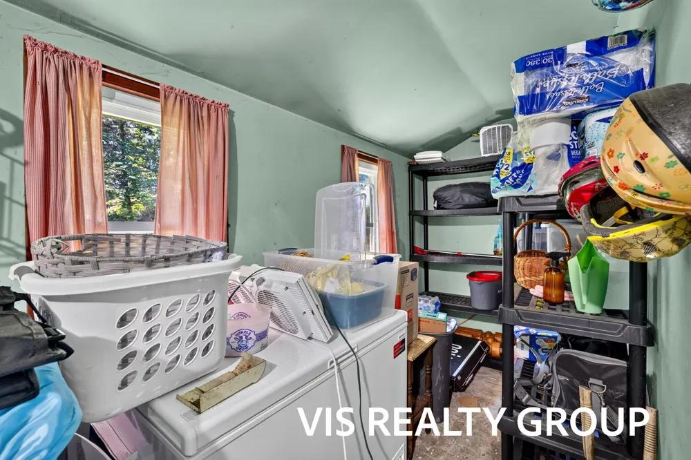 14911 Groenevelt Road Spring Lake, MI 49456