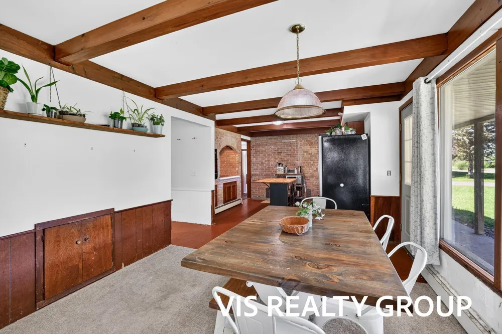 14911 Groenevelt Road Spring Lake, MI 49456