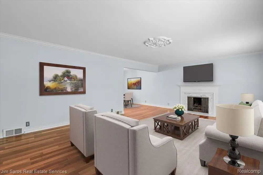 1023 Buckingham Road Grosse Pointe Park City, MI 48230