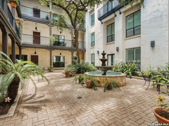 221 Lexington Avenue #104 San Antonio, TX 78215