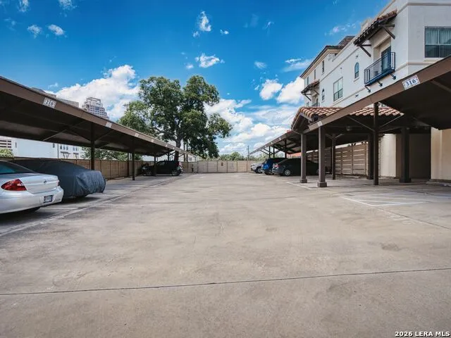 221 Lexington Avenue #104 San Antonio, TX 78215
