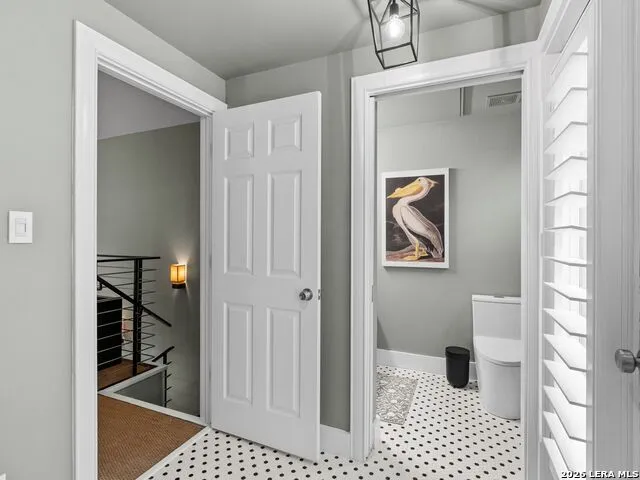 221 Lexington Avenue #104 San Antonio, TX 78215