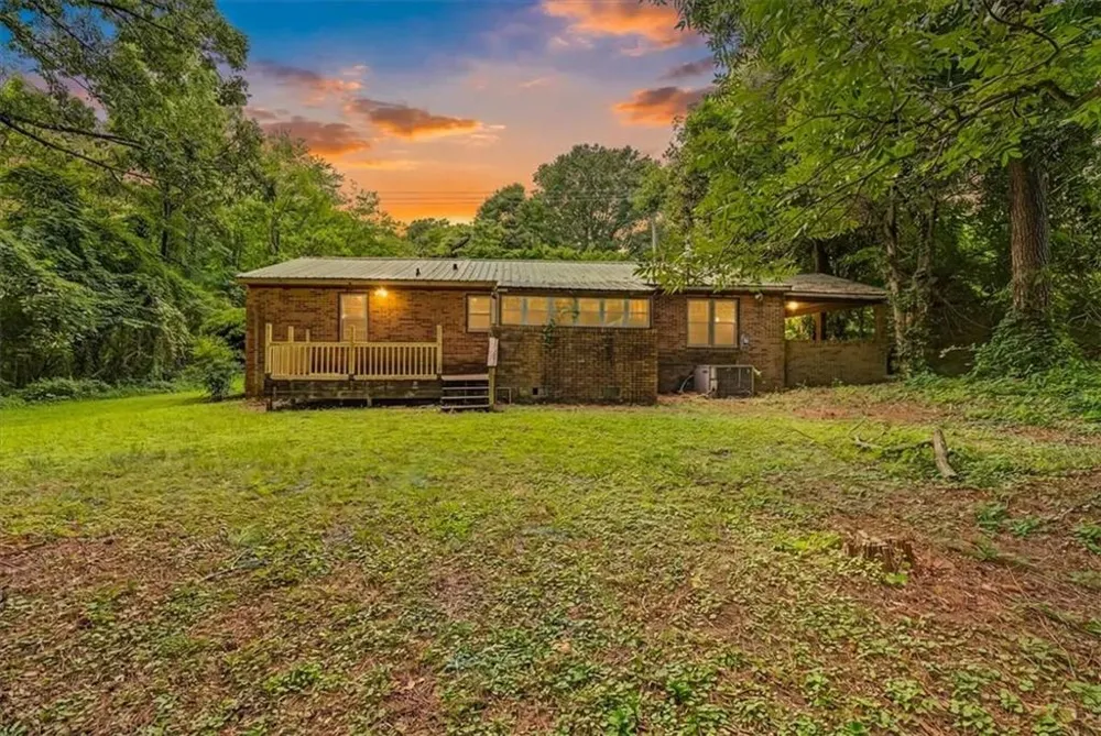 606 Carrollton Street Bremen, GA 30110