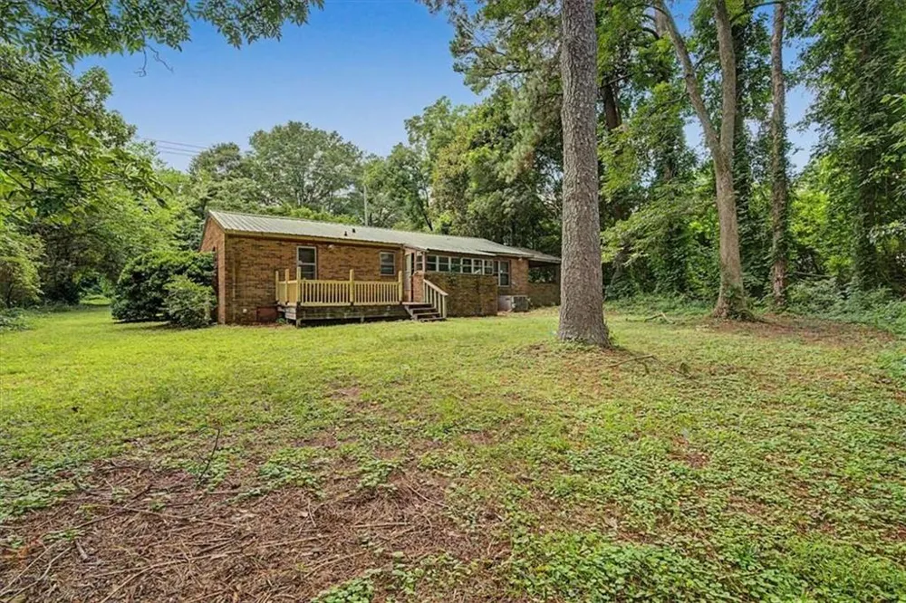 606 Carrollton Street Bremen, GA 30110