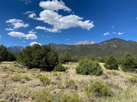 3233 Camino del Rey