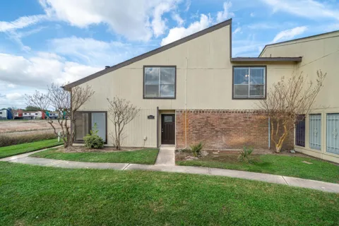 7847 Green Lawn Drive #7847