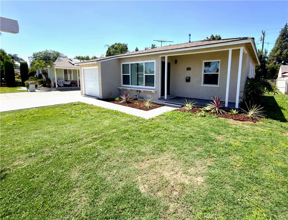 5533 Maris Pico Rivera, CA 90660